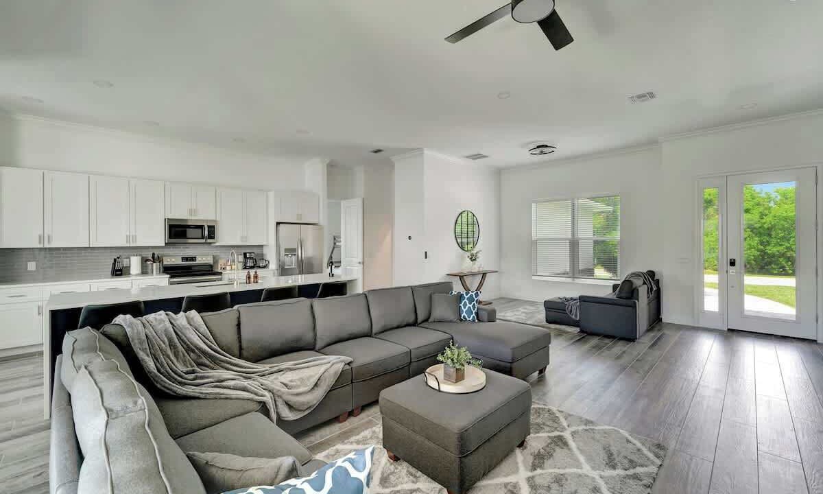 Photo of Livingroom in Osprey