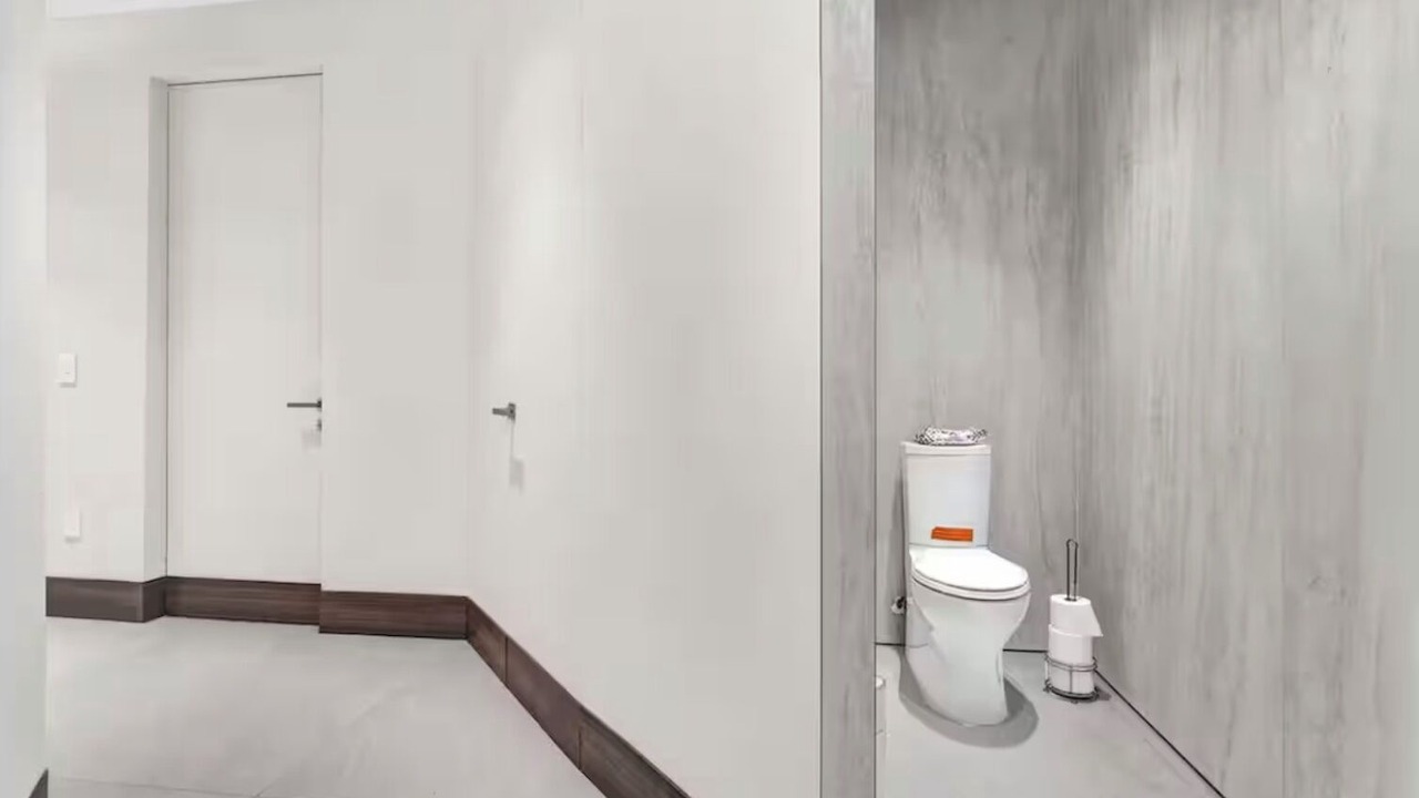 Photo of Bathroom in Miami Gardens