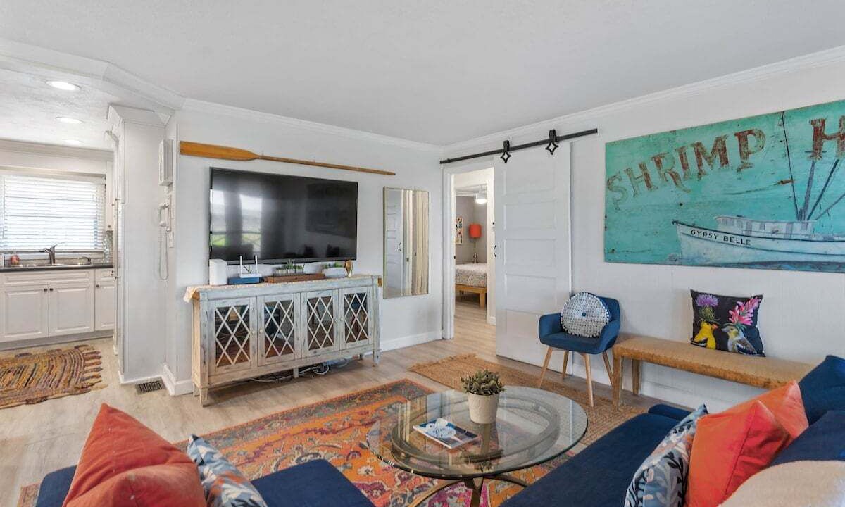 Photo of Bedroom in Butler Beach