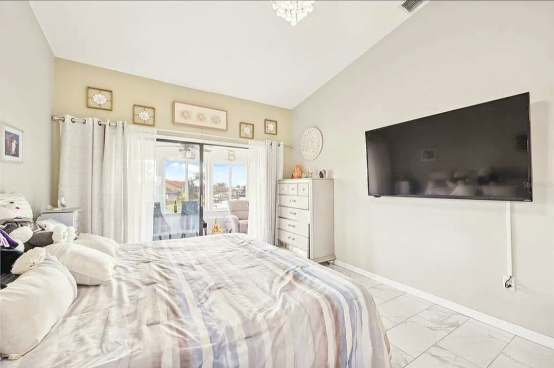 Photo of Bedroom in Woodlands