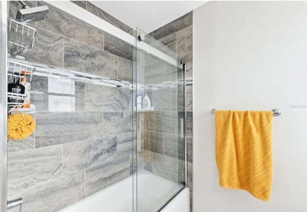 Photo of Bathroom in Woodlands