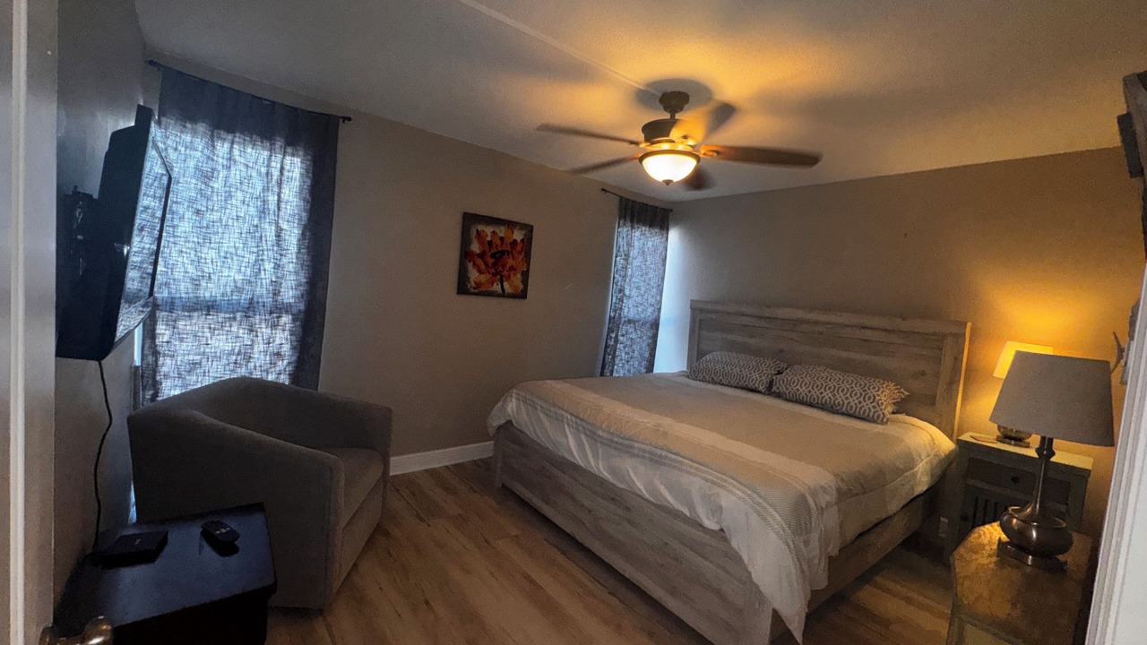 Photo of Bedroom in Cocoa Beach
