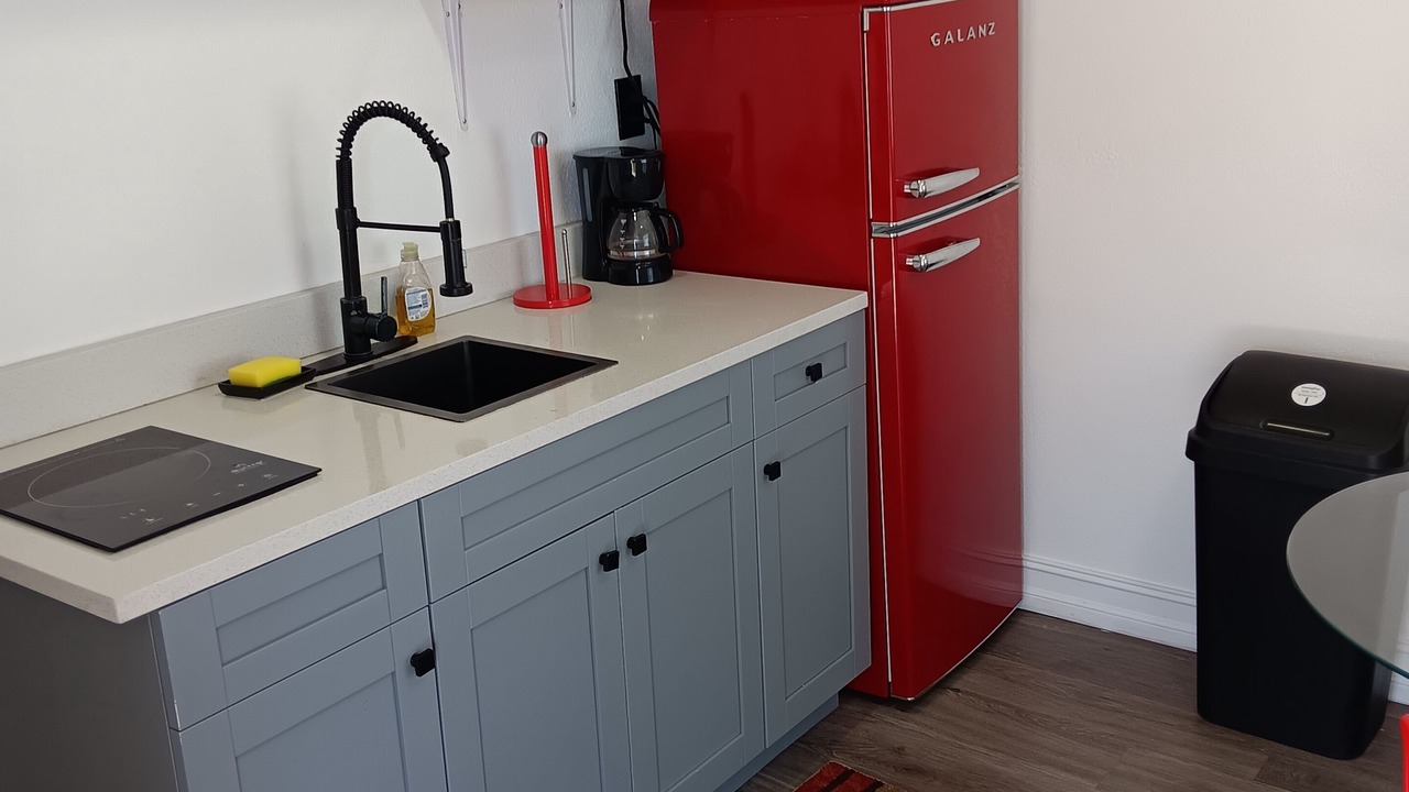 Photo of Kitchen in Pinecrest West Park