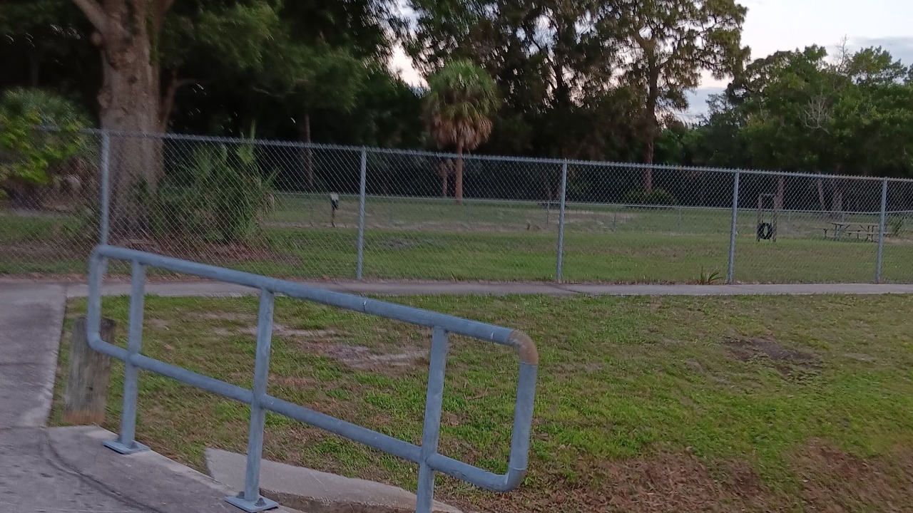Photo of Others in Pinecrest West Park
