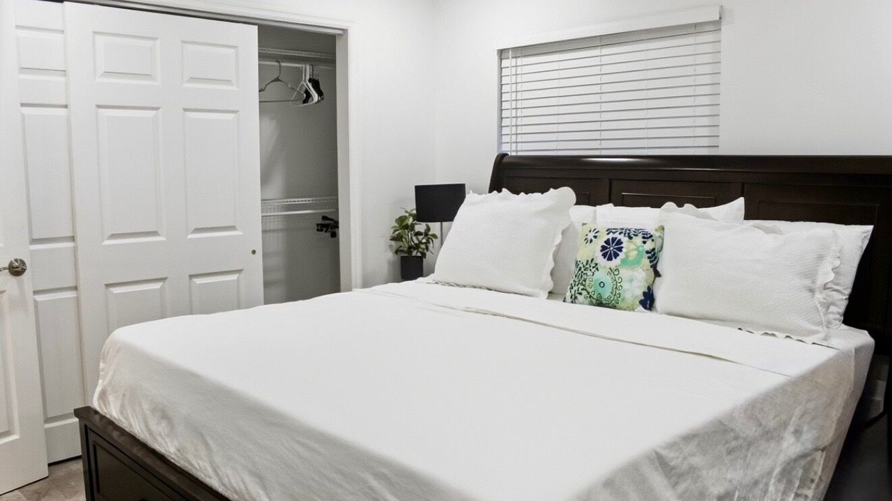 Photo of Bedroom in Stuart