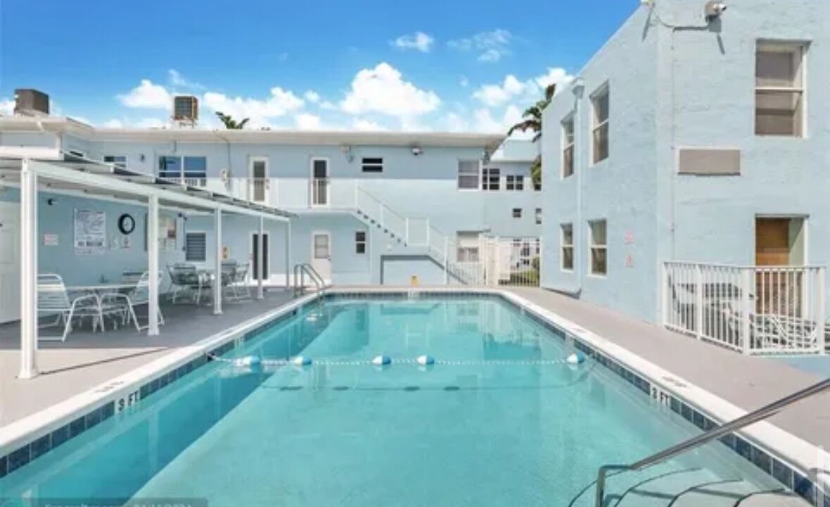 Photo of Outdoor in Hollywood South Central Beach