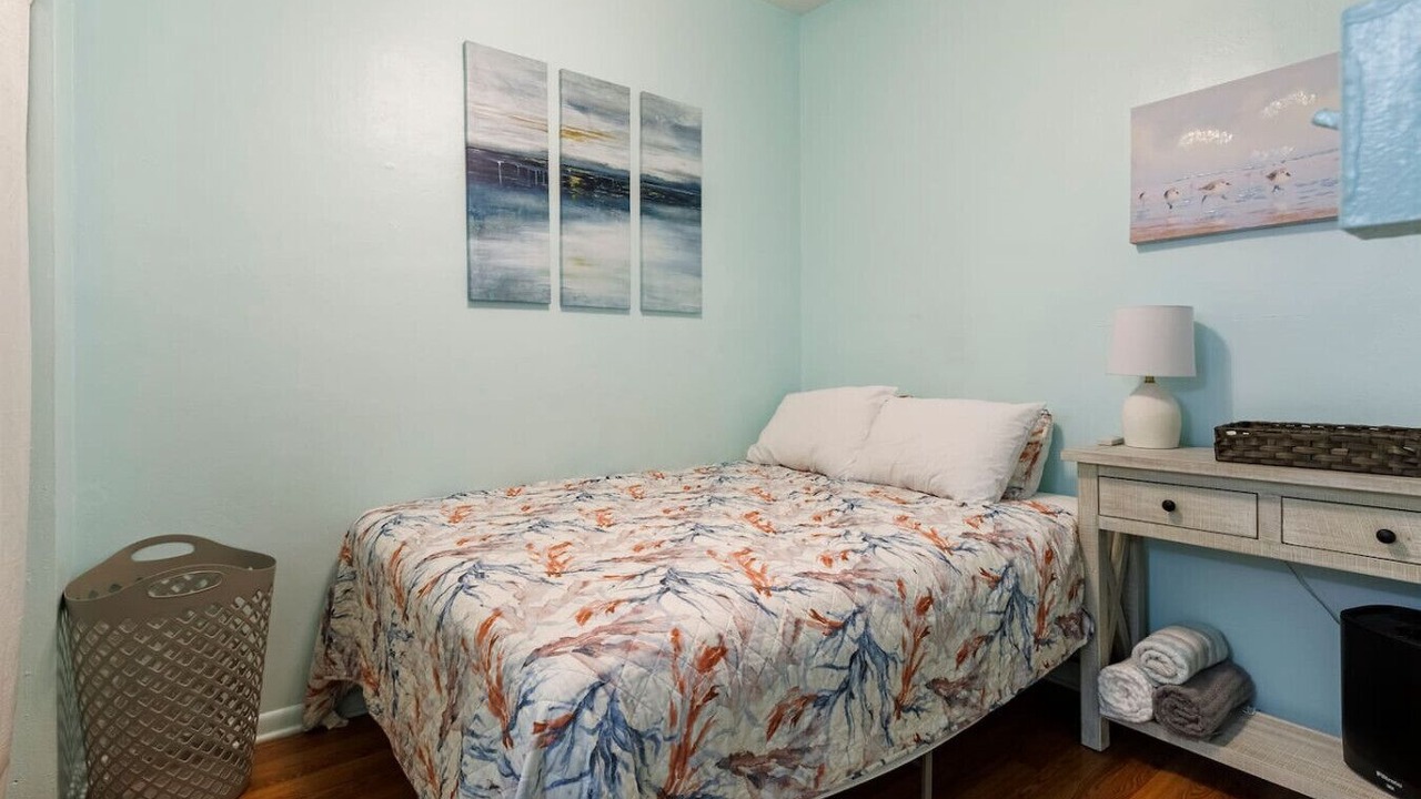 Photo of Bedroom in Cocoa Beach