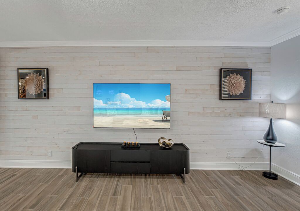 Photo of Others in Parrot Cove