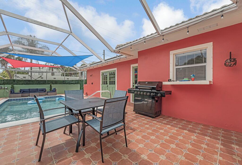 Photo of Outdoor in Parrot Cove