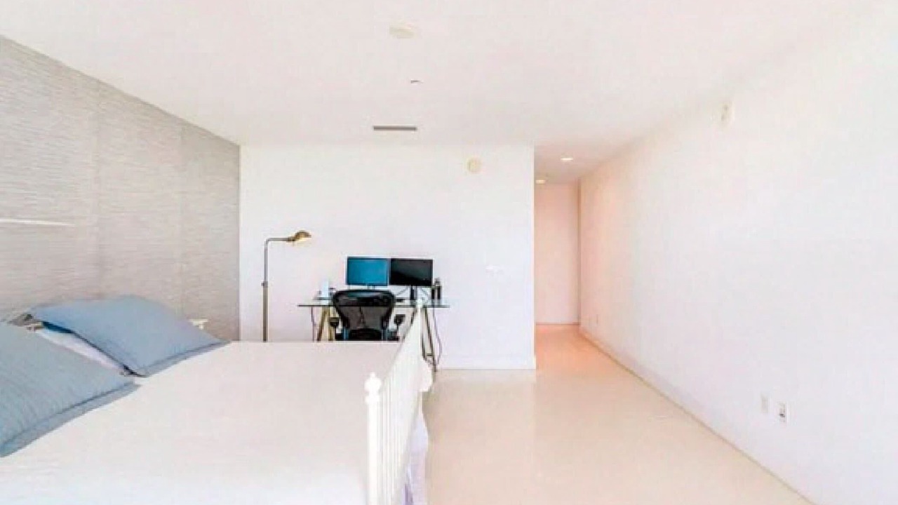 Photo of Bedroom in Key Biscayne
