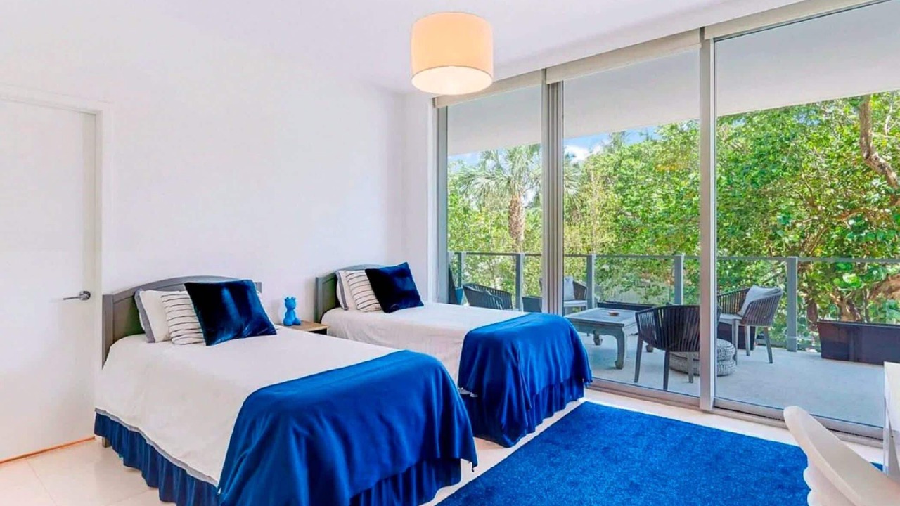 Photo of Bedroom in Key Biscayne