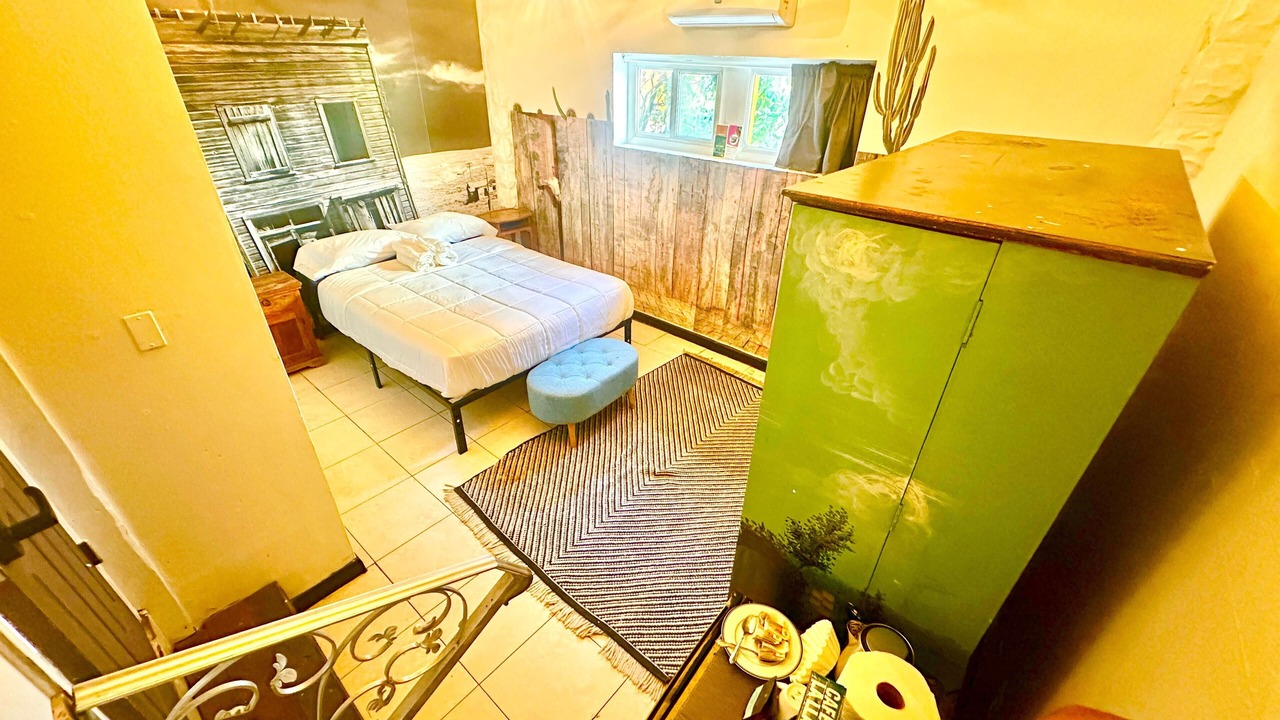 Photo of Bedroom in Midtown
