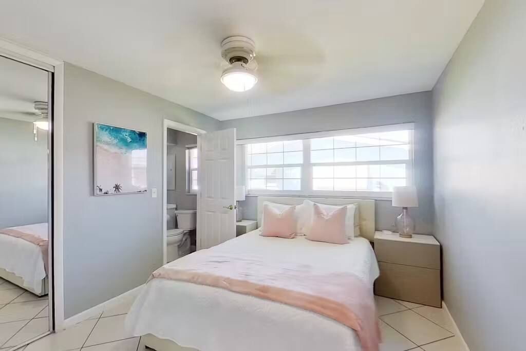 Photo of Bedroom in Caloosahatchee