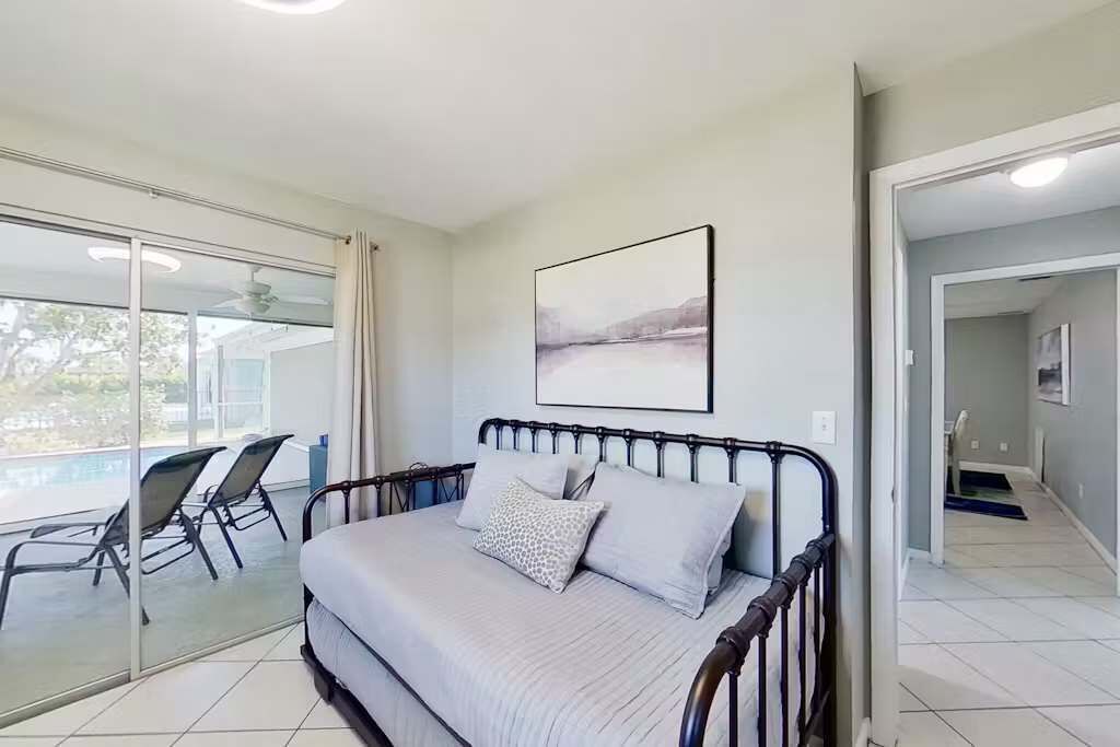 Photo of Bedroom in Caloosahatchee