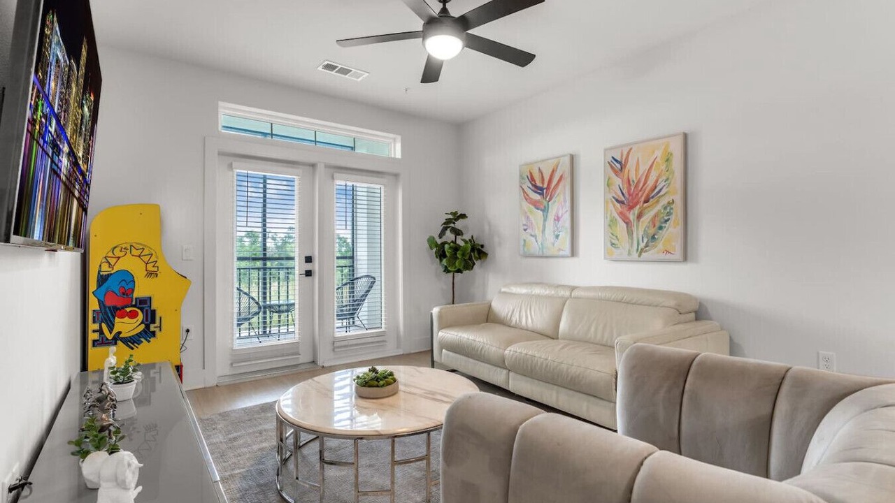 Photo of Livingroom in Ruskin