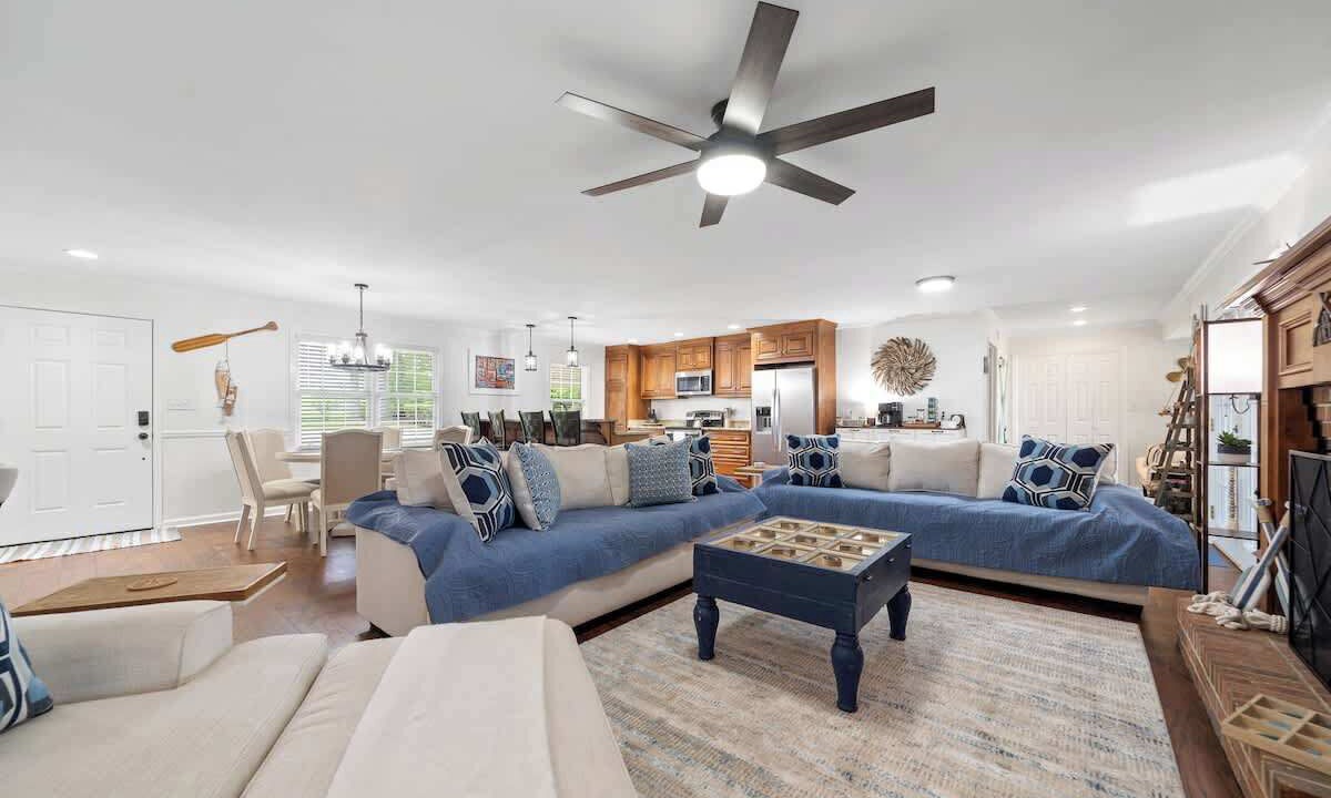 Photo of Livingroom in Milledgeville