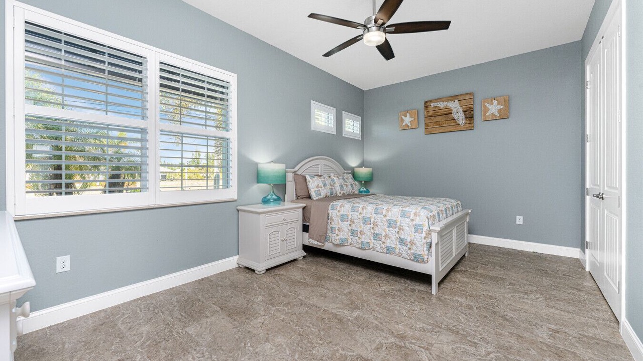 Photo of Bedroom in South Gulf Cove