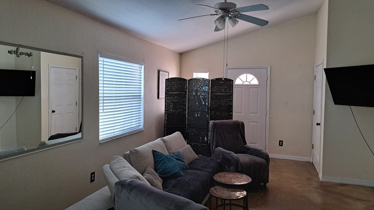 Photo of Livingroom in Sanford