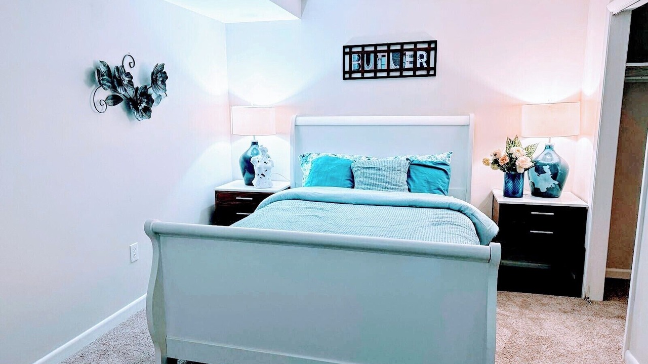 Photo of Bedroom in Pine Hills