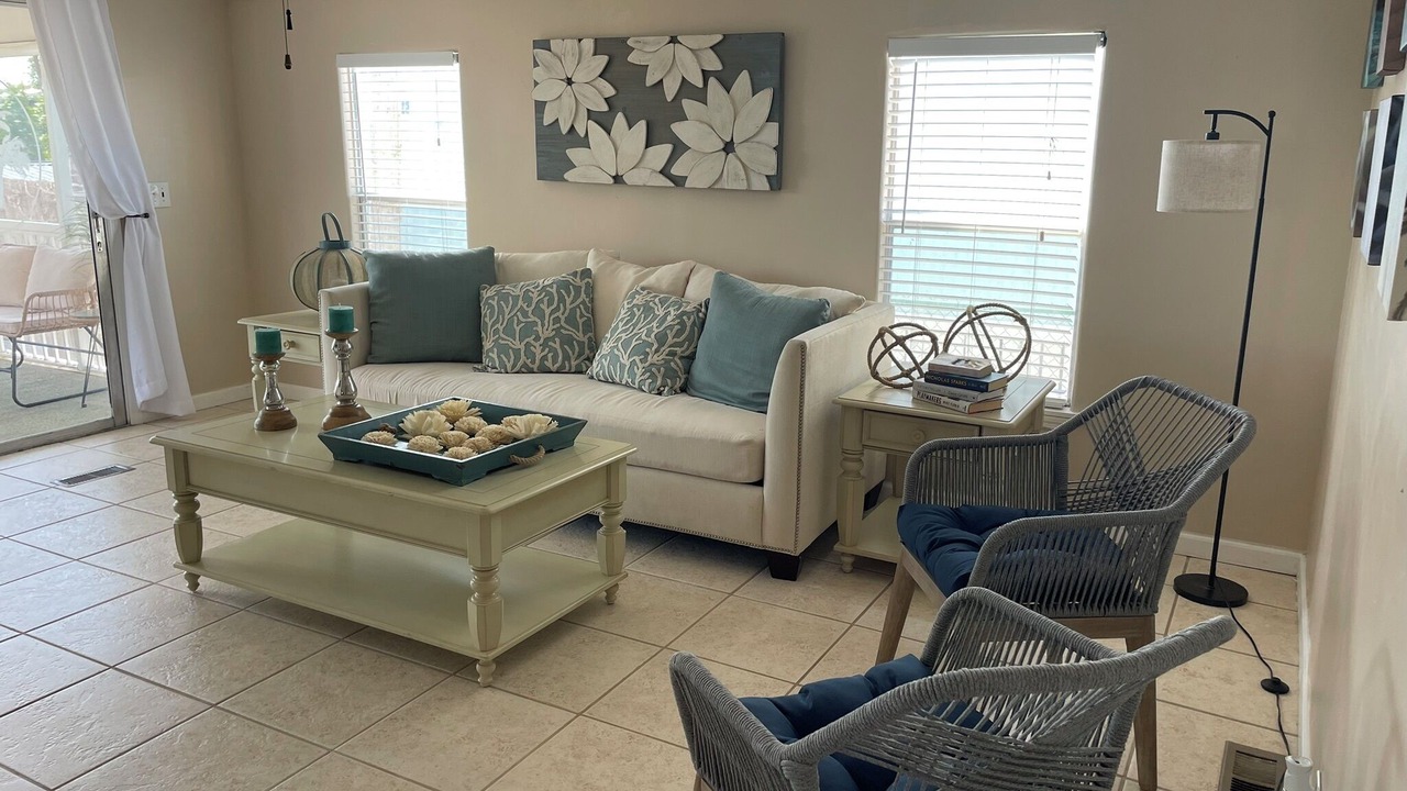 Photo of Livingroom in Little Torch Key