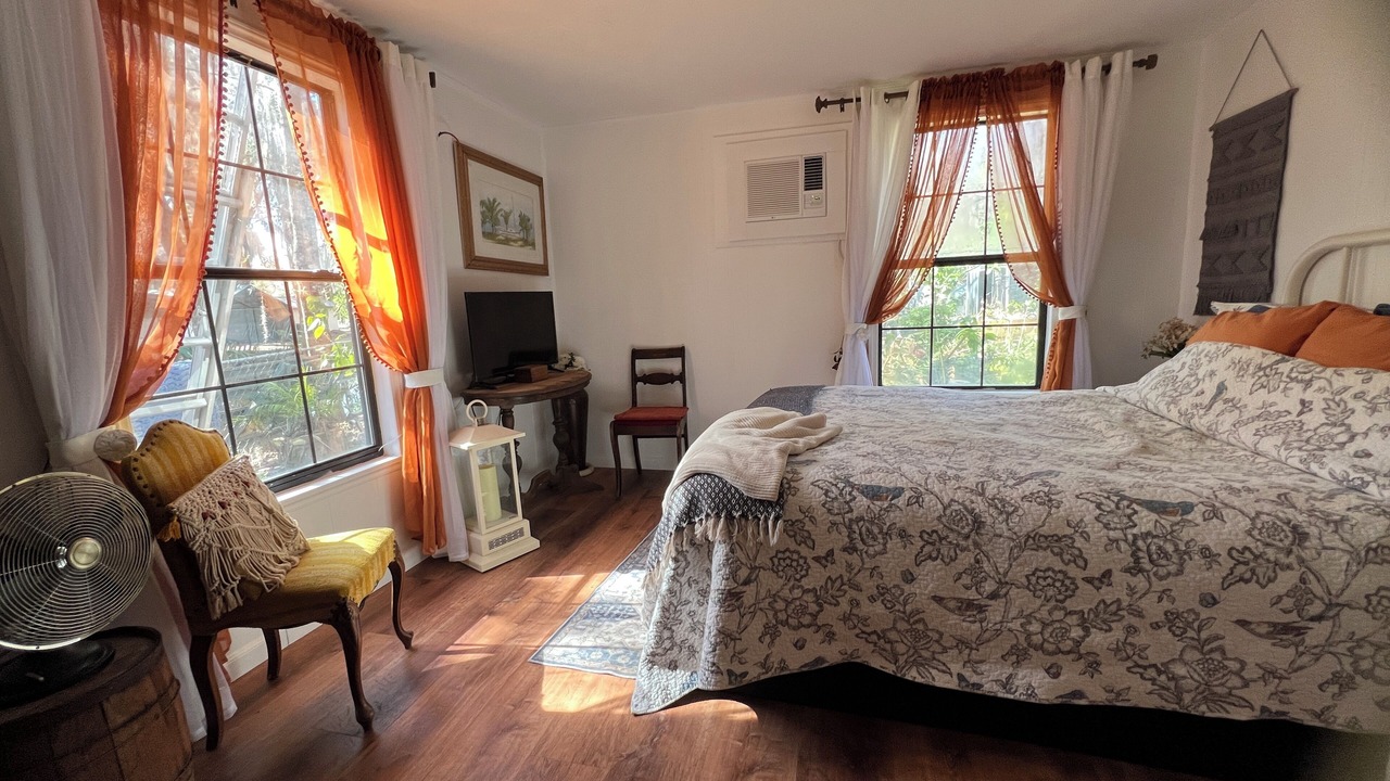 Photo of Bedroom in Cross Creek