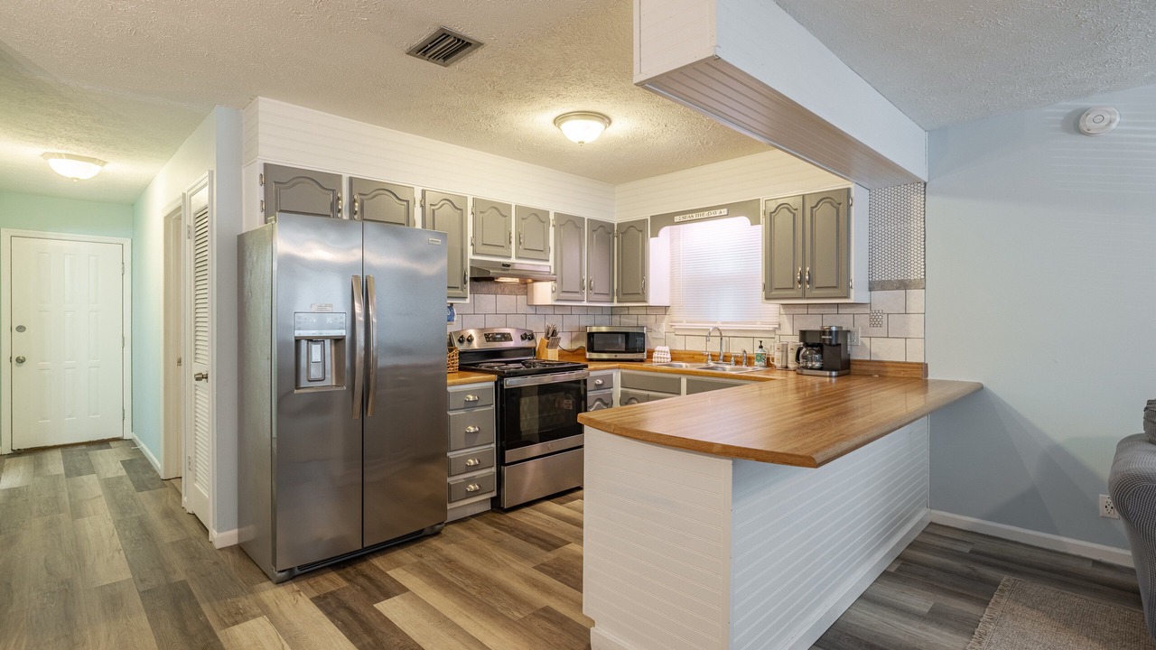 Photo of Kitchen in Bahama Beach