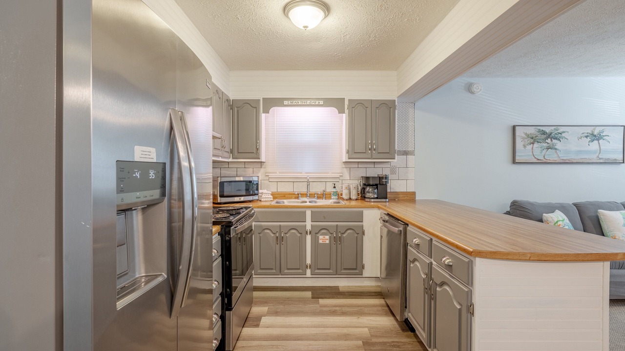 Photo of Kitchen in Bahama Beach