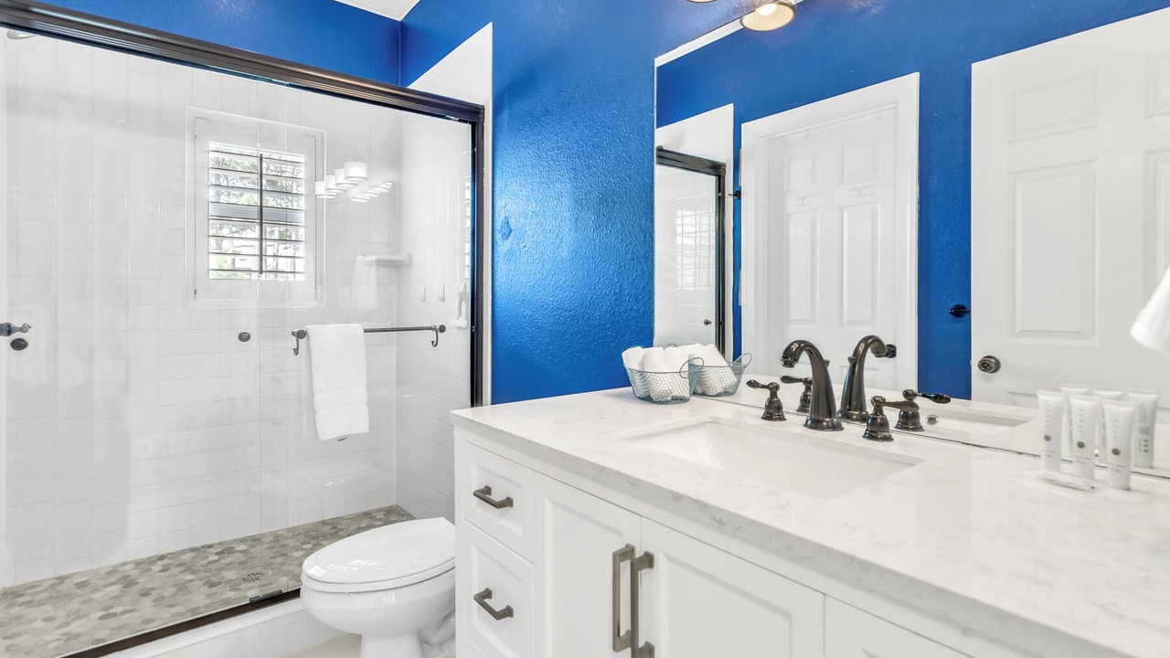 Photo of Bathroom in Gulf Place