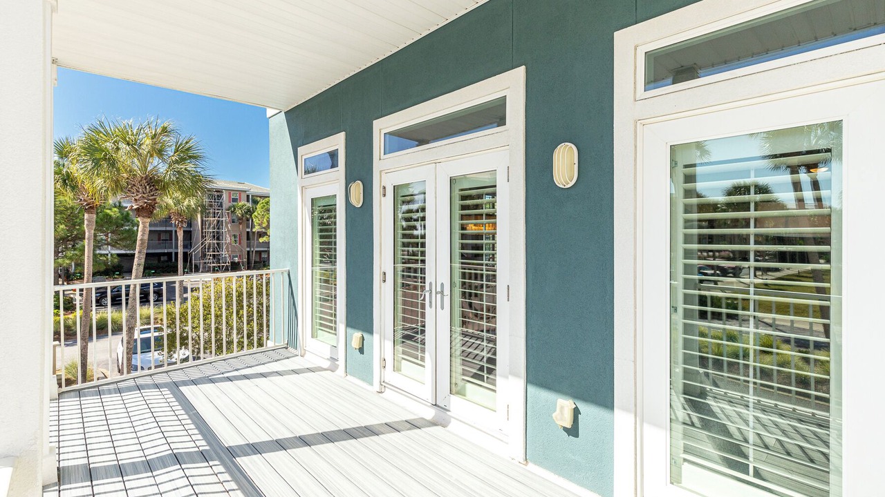 Photo of Patio Balcony in Gulf Place