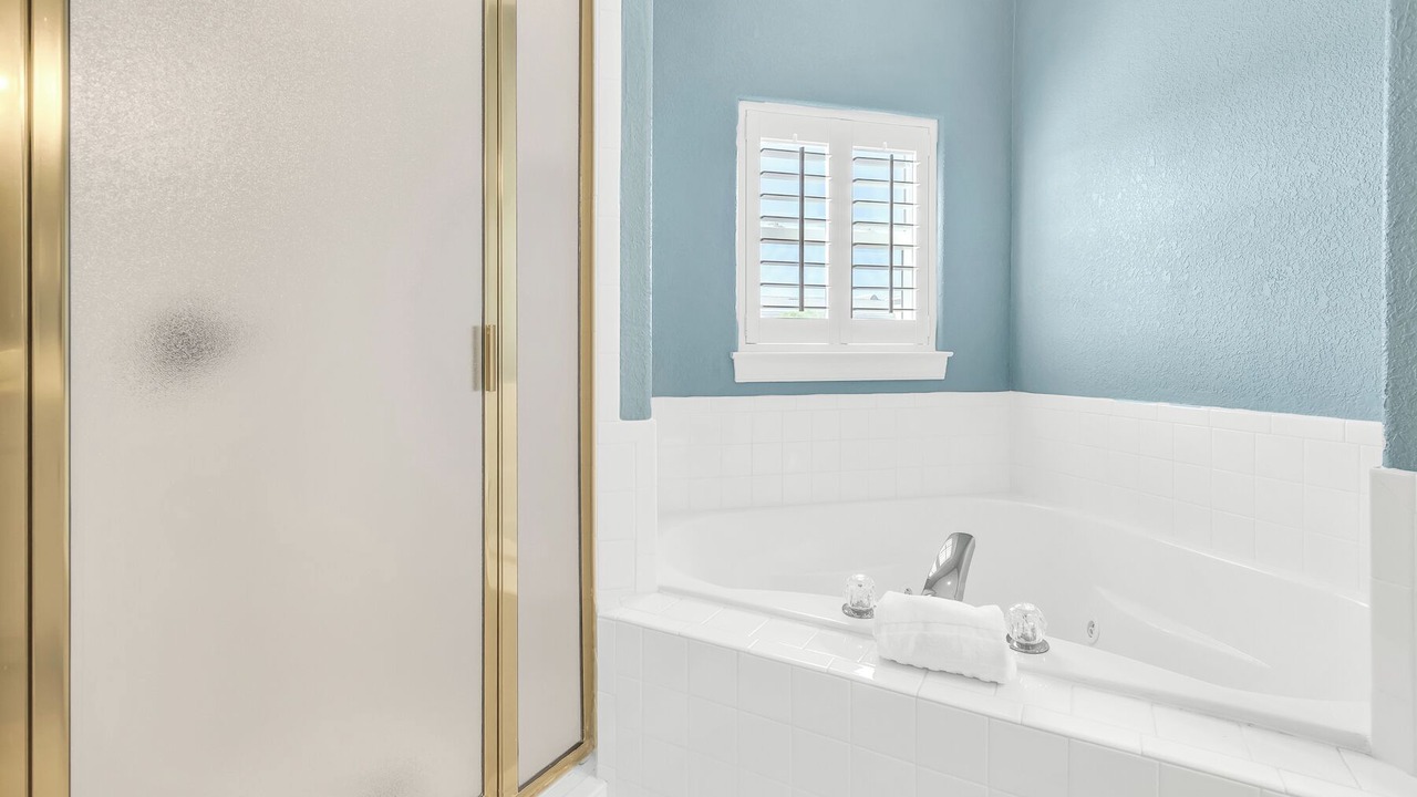 Photo of Bathroom in Gulf Place