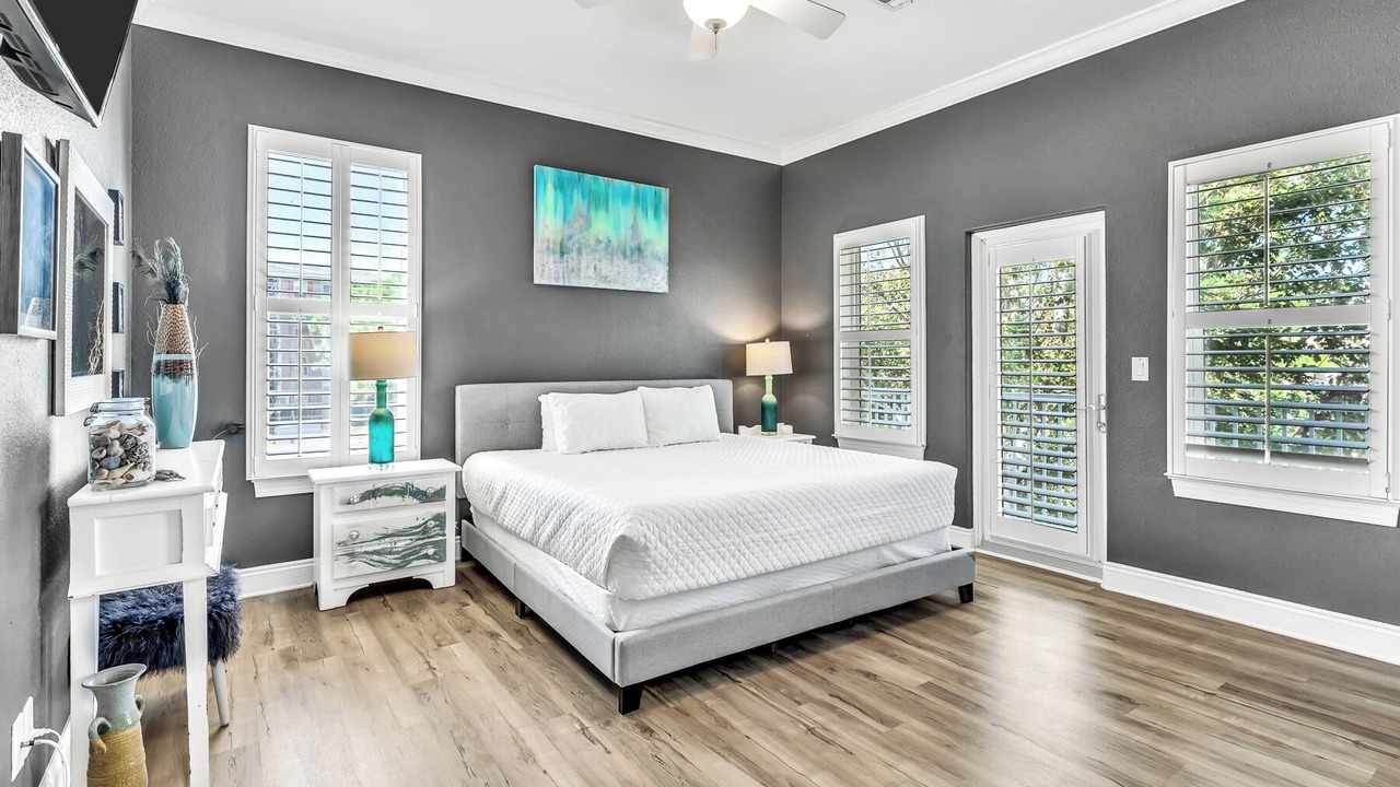 Photo of Bedroom in Gulf Place
