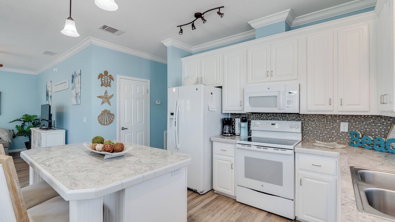 Photo of Kitchen in Laguna Beach