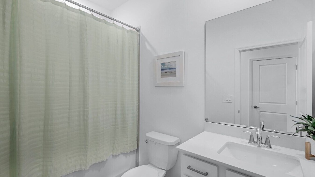 Photo of Bathroom in Gateway