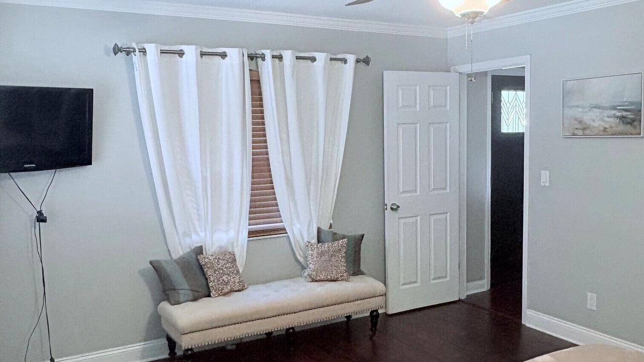 Photo of Bedroom in Ballast Point
