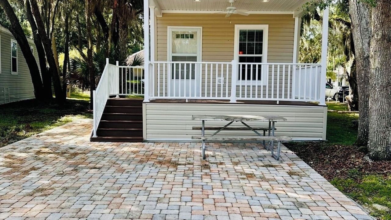 Photo of Patio Balcony in Crystal River