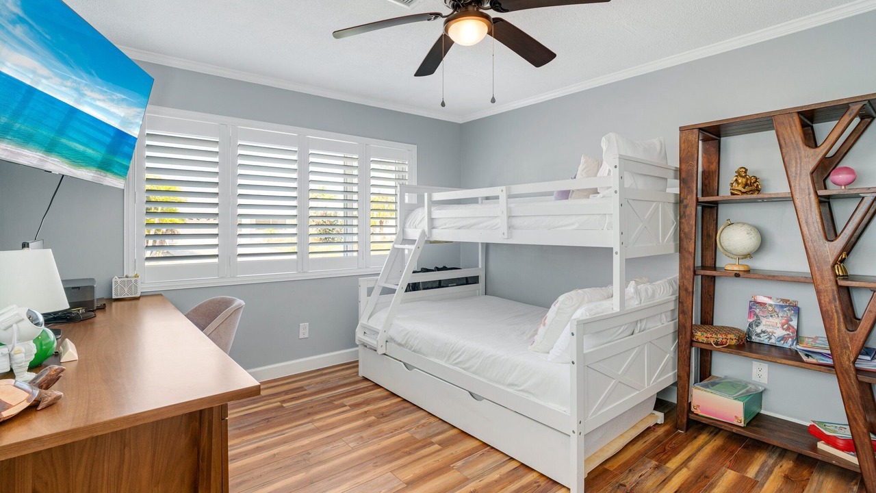 Photo of Bedroom in Saint James City