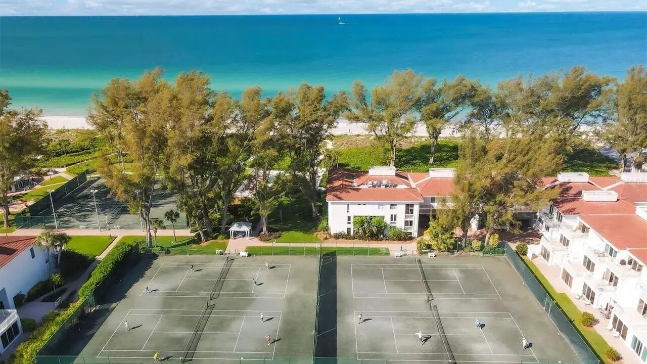 Photo of Others in Longboat Key