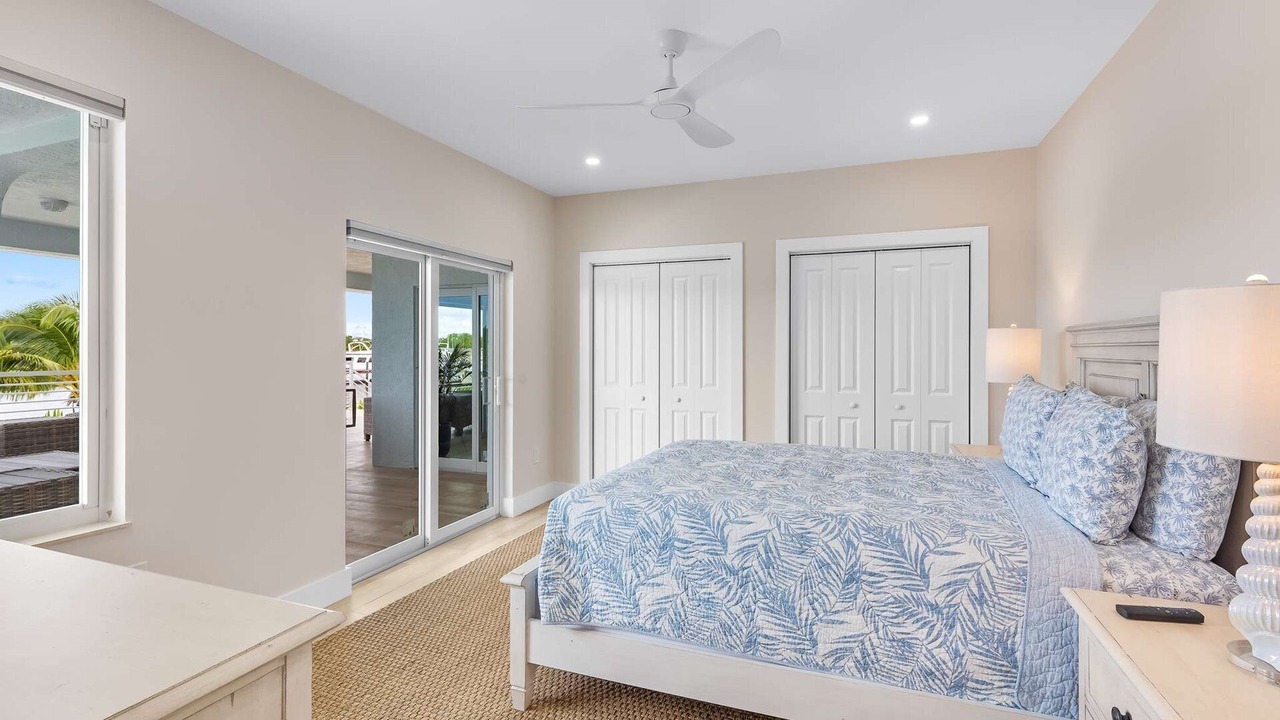 Photo of Bedroom in Marathon