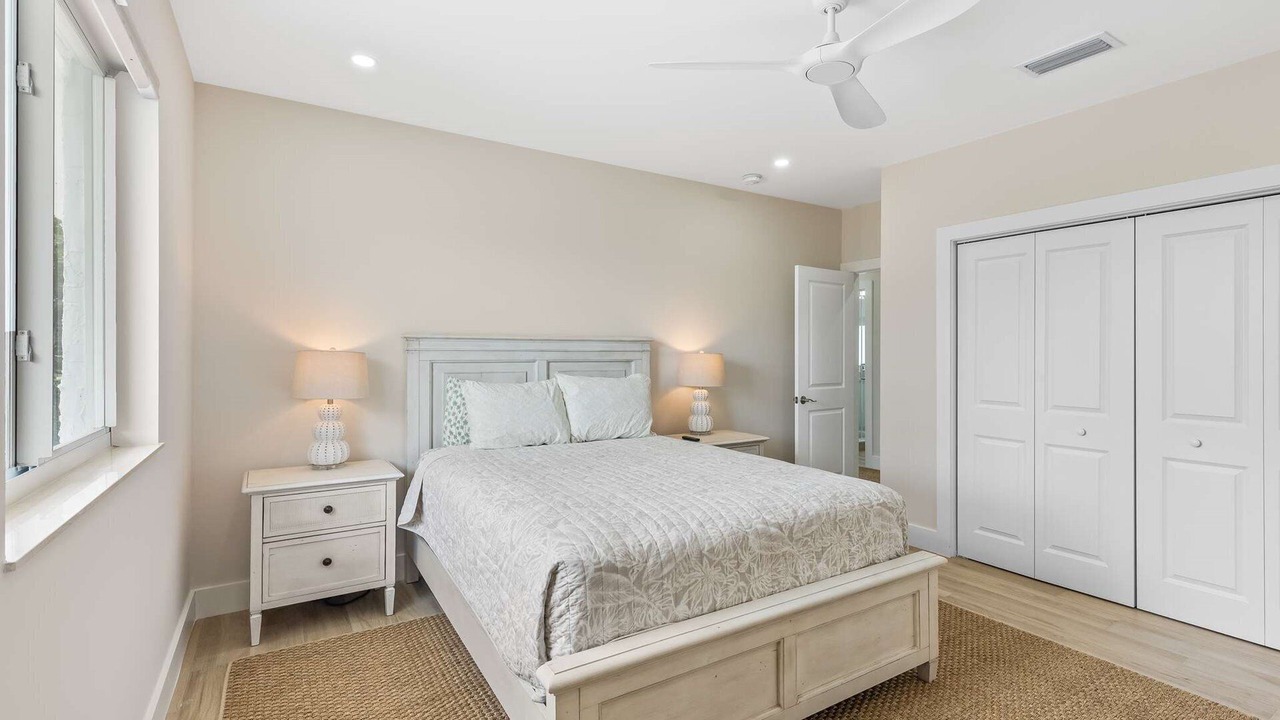 Photo of Bedroom in Marathon