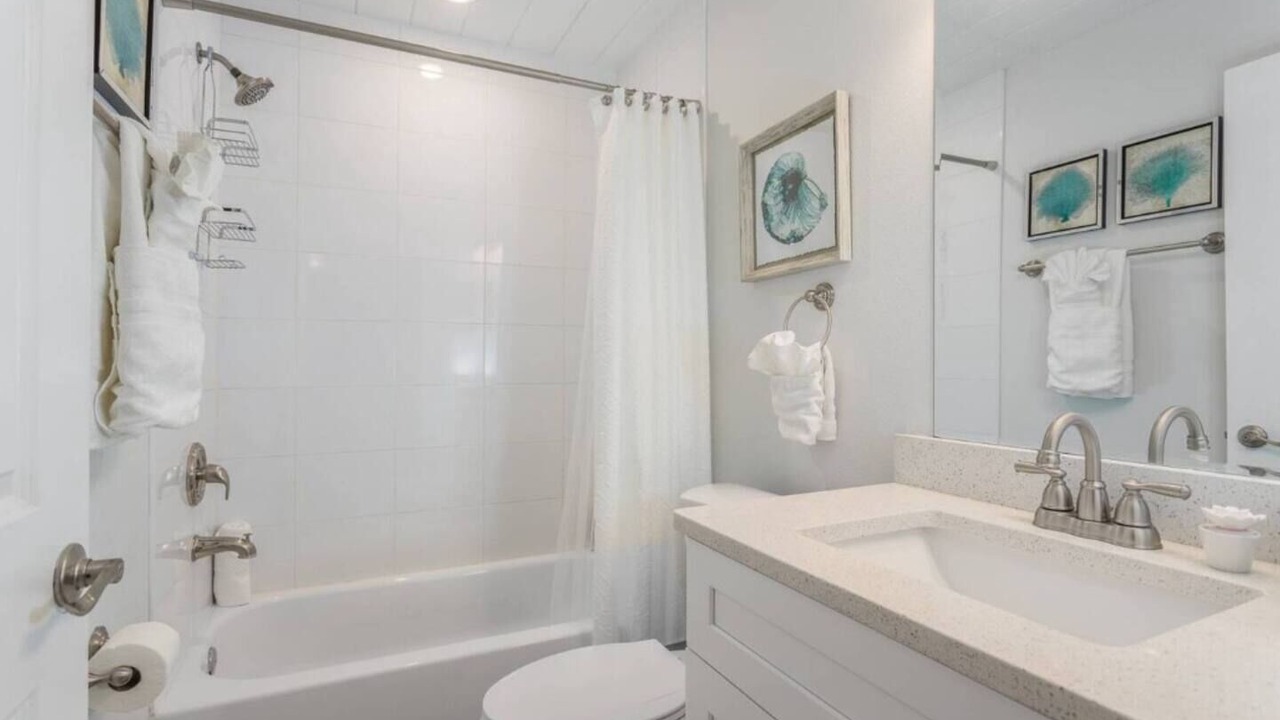 Photo of Bathroom in Arlington Park