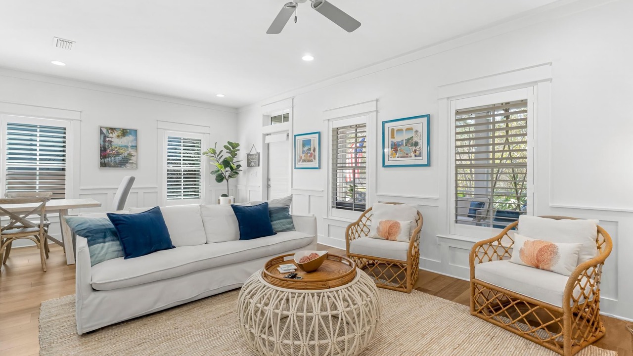 Photo of Livingroom in Seacrest