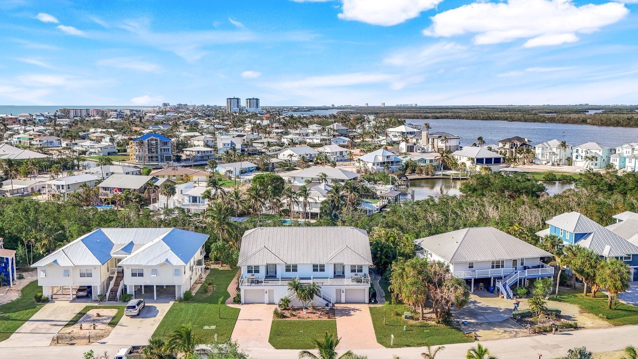 Photo of Outdoor in Mid Island