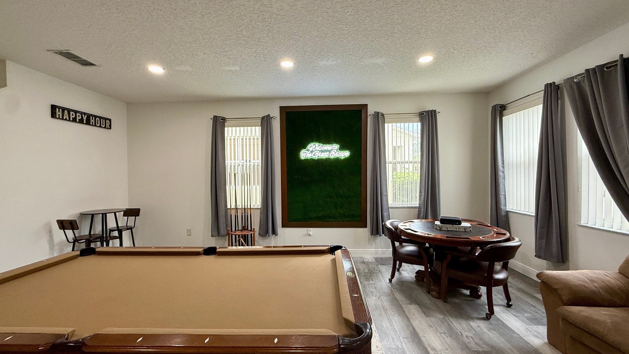 Photo of Bedroom in Windwood Bay