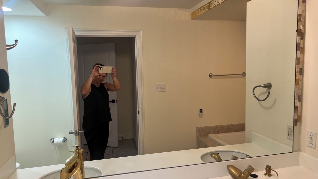 Photo of Bathroom in Thomas Drive
