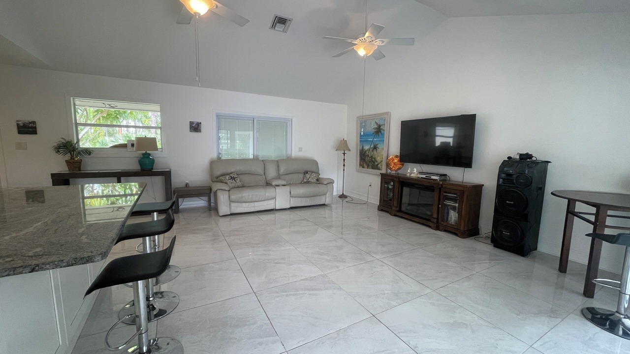 Photo of Livingroom in Port Saint Lucie