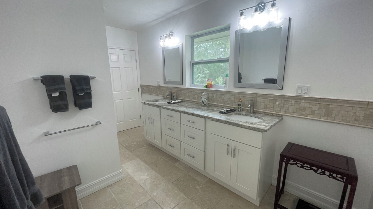 Photo of Bathroom in Port Saint Lucie