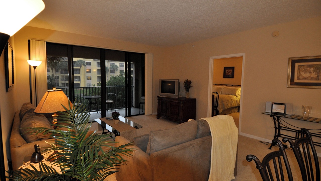Photo of Livingroom in Juno Beach
