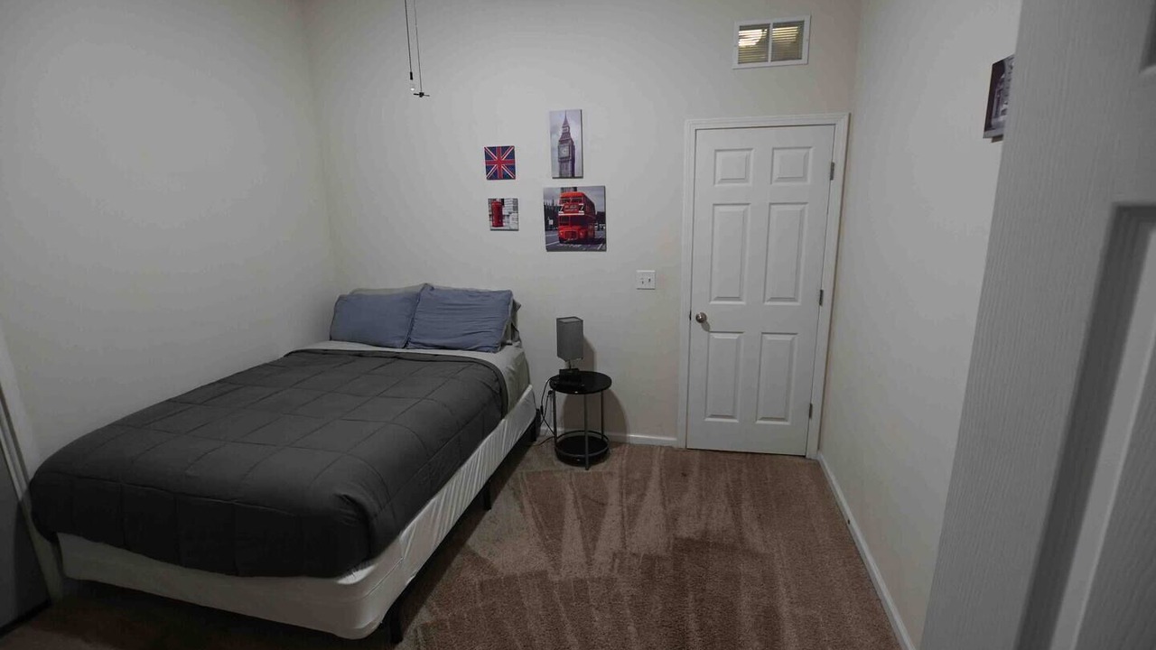 Photo of Bedroom in Westside
