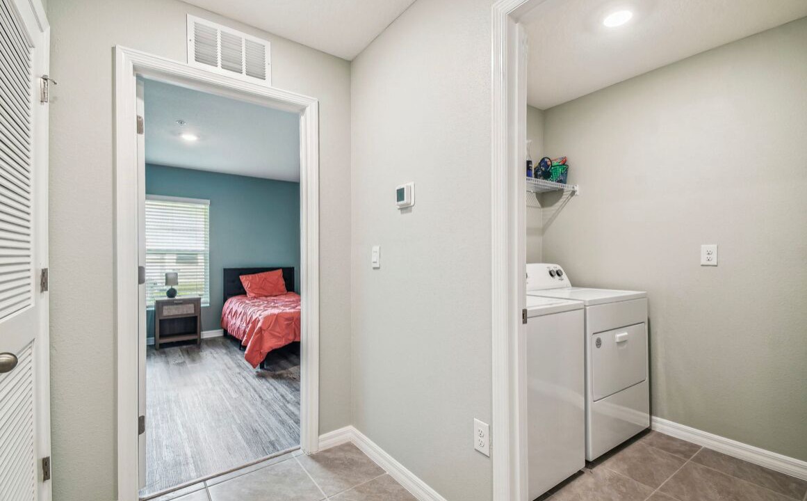 Photo of Bedroom in Forest Oaks