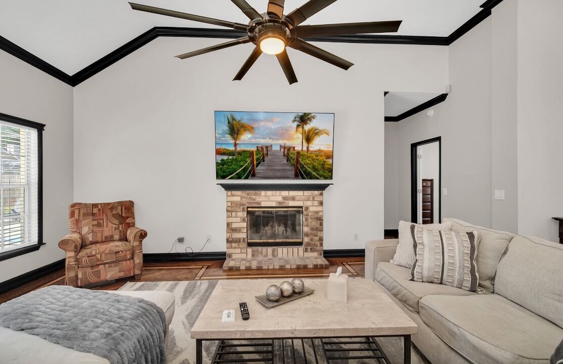 Photo of Livingroom in Ocoee
